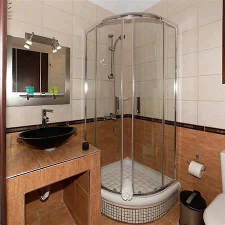 Dafni's Seaside Luxury 3*