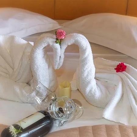 Dafni's Seaside Luxury Hotel apartamentowy 3*