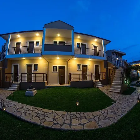 Dafni's Seaside Luxury Hotel apartamentowy Nikiti (Sithonia)