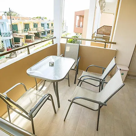 Dafni's Seaside Luxury Hotel apartamentowy