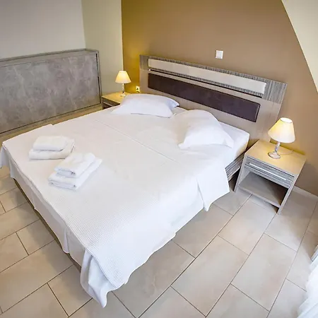 Dafni's Seaside Luxury