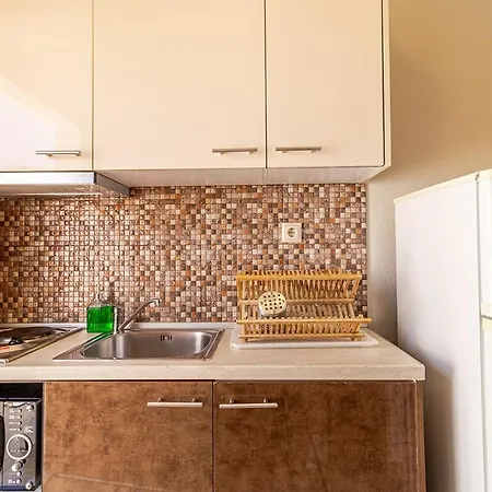 Dafni's Seaside Luxury Nikiti (Sithonia)