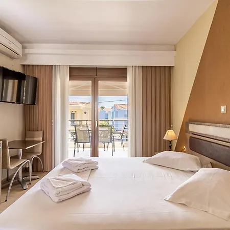 Dafni's Seaside Luxury Aparthotel *