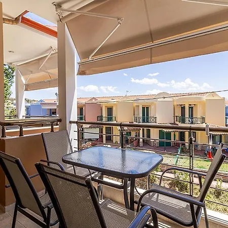 Dafni's Seaside Luxury * Nikiti (Sithonia)