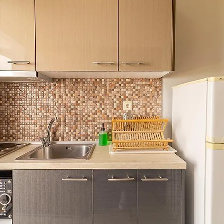 Dafni's Seaside Luxury Aparthotel Nikiti (Sithonia)