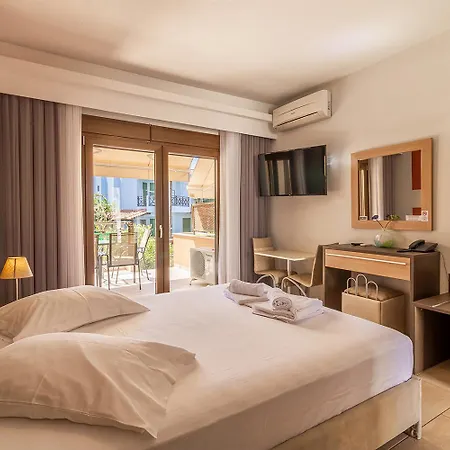 Aparthotel Dafni's Seaside Luxury