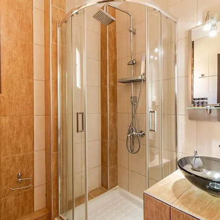 Dafni's Seaside Luxury Hotel apartamentowy 3*