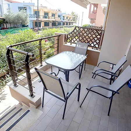 Dafni's Seaside Luxury Nikiti (Sithonia)