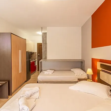 Dafni's Seaside Luxury 3* Nikiti (Sithonia)