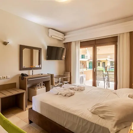 Dafni's Seaside Luxury 3* Nikiti (Sithonia)