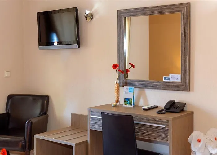 Apartahotel Dafni's Seaside Luxury Nikiti (Sithonia)