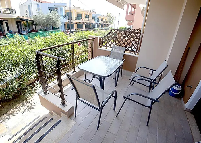 Dafni's Seaside Luxury Nikiti (Sithonia)