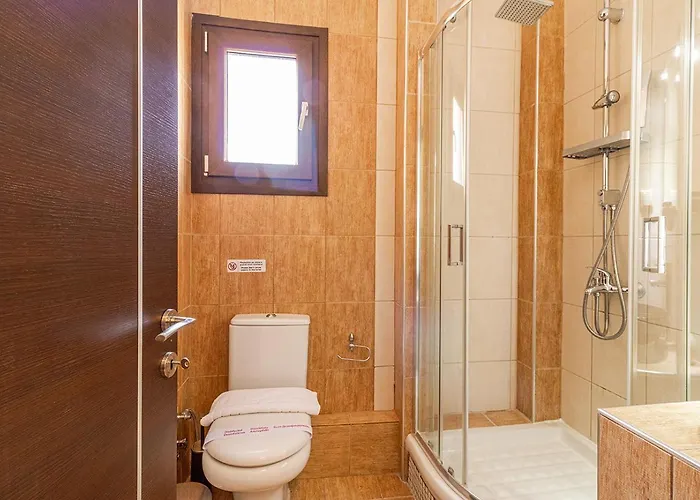 Dafni's Seaside Luxury Apartahotel Nikiti (Sithonia)