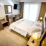 Dafni's Seaside Luxury 3*