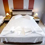 Dafni's Seaside Luxury 3* 니키티