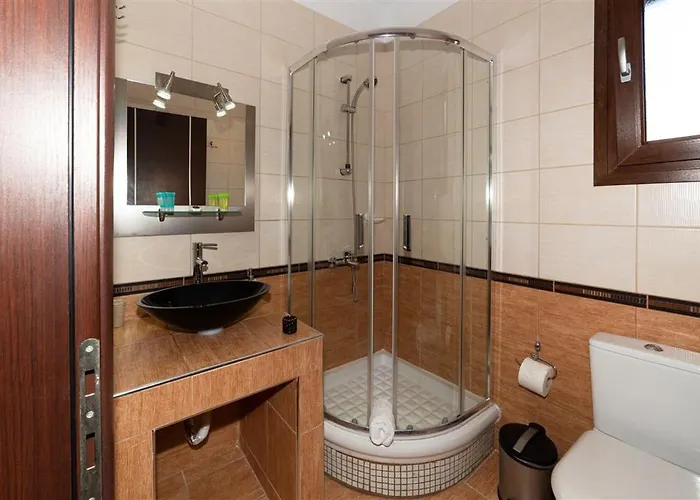 Dafni's Seaside Luxury 3*