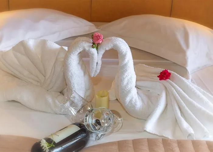 Dafni's Seaside Luxury Apart Otel 3*